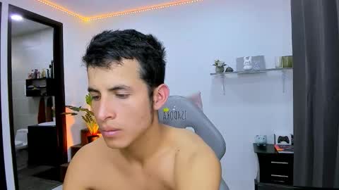 jhoryi_queen online show from September 2025 06:30:02 PM