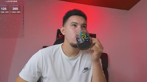 Snapshot of jhotta_foxx chatting on October 2025 07:08:02 AM Jhonatan80 online show from October 2025 07:08:02 AM