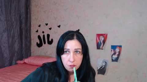 Snapshot of jill_stevens chatting on November 2025 05:56:02 PM Jill online show from November 2025 05:56:02 PM