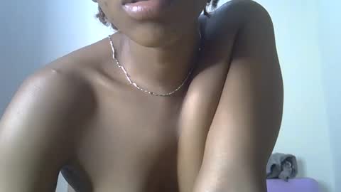 Snapshot of jilly_venus chatting on November 2025 12:53:01 AM Jill online show from November 2025 12:53:01 AM