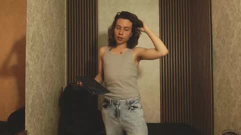 Hi Im Jim online show from October 2025 10:14:02 PM