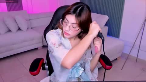 Jin Harrison    online show from October 2025 10:59:02 AM