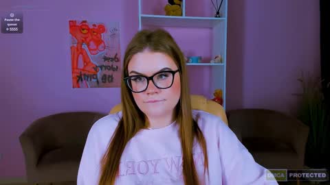 Snapshot of jinny_meow chatting on December 2024 12:45:02 PM JInny  PVT IS OPEN  online show from December 2024 12:45:02 PM