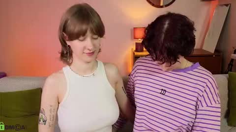 Hey Guys We are Julia ginger  Tina brunette online show from October 2025 10:07:01 AM