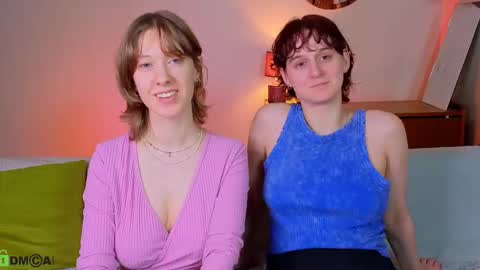 Hey Guys We are Julia ginger  Tina brunette online show from November 2025 06:13:01 PM