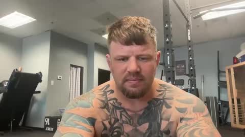 Snapshot of jitzgolfer chatting on February 2025 01:08:02 PM jitzgolfer online show from February 2025 01:08:02 PM