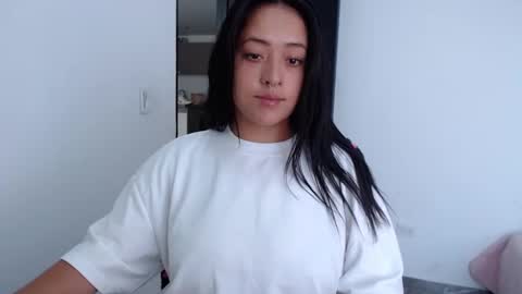 Julieta online show from January 2025 01:55:02 PM