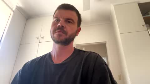 jmajick online show from February 2025 04:06:01 AM