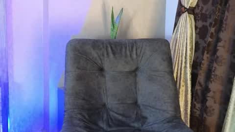 Snapshot of joan_saenz chatting on November 2025 08:36:02 AM JOAN SAENZ online show from November 2025 08:36:02 AM