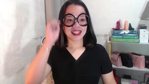 Joana online show from January 2025 01:20:02 AM