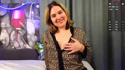 Jolie and Elizabet online show from September 2025 07:28:02 PM