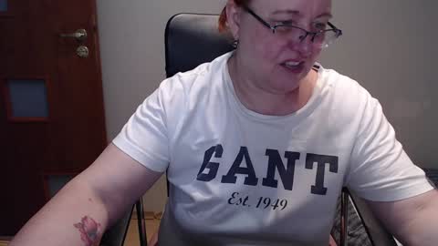 Snapshot of joannaandneighbour chatting on January 2025 09:51:02 AM Joanna and Greg online show from January 2025 09:51:02 AM