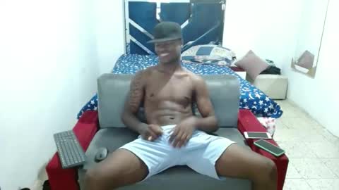joao_leao online show from October 2025 06:08:02 PM