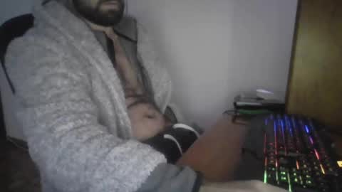 joaodias_18 online show from January 2025 10:19:01 PM