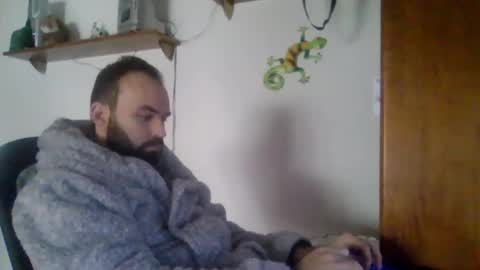 joaodias_18 online show from January 2025 01:32:02 PM