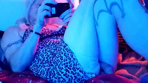 jocelynnuttz online show from October 2025 05:55:02 AM