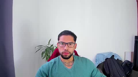 joe_esthetic online show from October 2025 12:39:01 PM