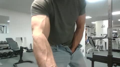 Snapshot of joe_smith5679 chatting on November 2025 06:10:01 PM joe_smith5679 online show from November 2025 06:10:01 PM