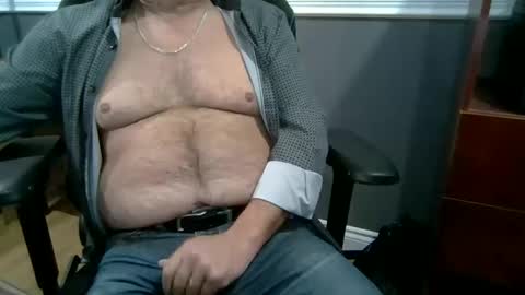 joebloe02 online show from October 2025 05:09:01 PM