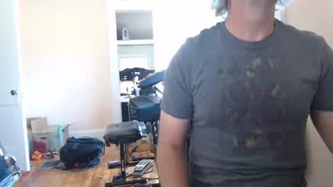 joebo7575 online show from October 2025 04:02:01 PM