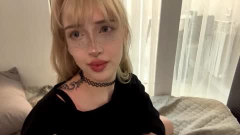 Snapshot of joellavaranda chatting on October 2025 05:35:02 PM Amaya online show from October 2025 05:35:02 PM