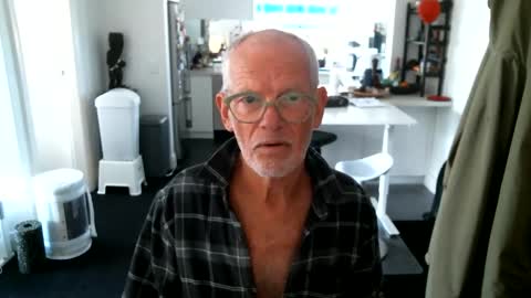 Snapshot of joenegroni888 chatting on November 2025 03:28:01 AM Joenegroni online show from November 2025 03:28:01 AM