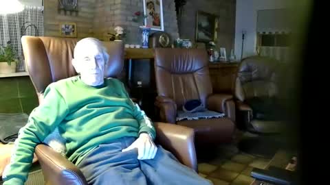 johan7 heet online show from December 2024 04:31:01 PM