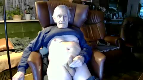 johan7 heet online show from January 2025 04:05:01 PM