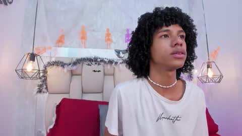 Johan  online show from October 2025 12:27:02 PM