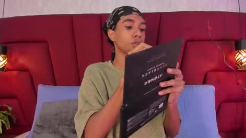 Johan  online show from October 2025 11:55:02 AM