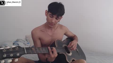 Snapshot of johan_mancini_r chatting on January 2025 07:49:01 PM johan_mancini_r online show from January 2025 07:49:01 PM