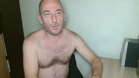 Snapshot of johanbarker chatting on November 2025 11:46:02 AM Johan online show from November 2025 11:46:02 AM