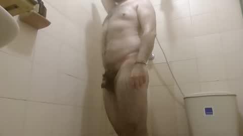 johanmanu123 online show from October 2025 06:38:02 PM