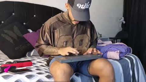 Snapshot of john_and_louis chatting on March 2025 11:10:02 AM John online show from March 2025 11:10:02 AM