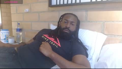 John Gabbana online show from February 2025 11:01:02 PM