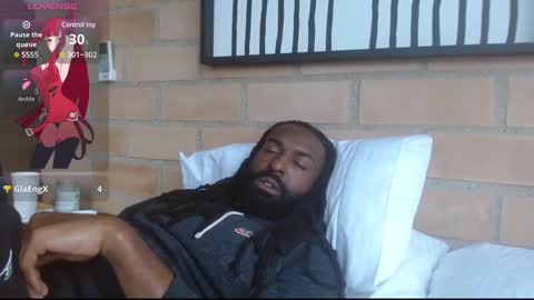 John Gabbana online show from February 2025 08:05:01 PM