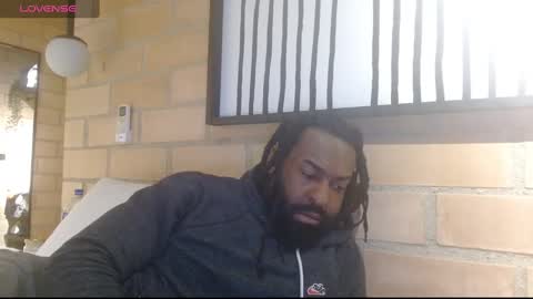 John Gabbana online show from February 2025 10:18:02 AM