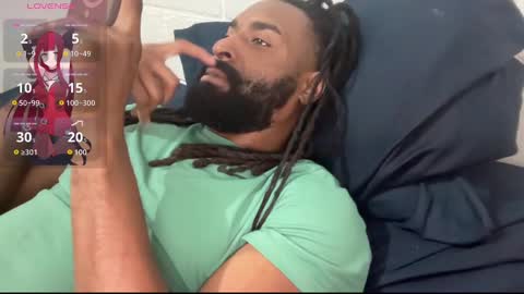 John Gabbana online show from October 2025 09:38:02 AM