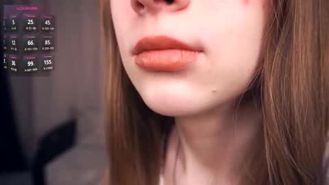 Snapshot of johnnietantum chatting on October 2025 05:48:02 PM Rocio online show from October 2025 05:48:02 PM