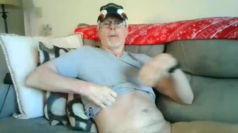 Snapshot of johnnyrocket12345678 chatting on November 2025 02:22:01 PM johnnyrocket12345678 online show from November 2025 02:22:01 PM