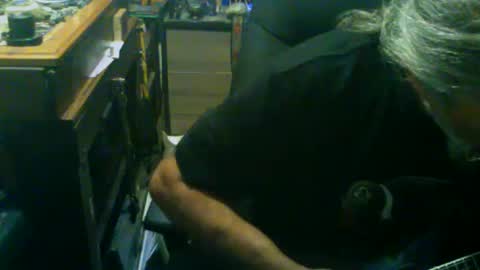 johnnyshung1 online show from October 2025 06:36:01 PM