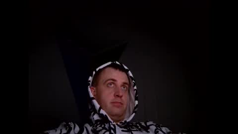 Snapshot of johnoreon chatting on March 2025 04:55:01 PM johnoreon online show from March 2025 04:55:01 PM