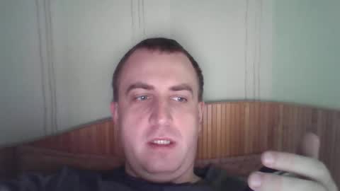 Snapshot of johnoreon chatting on March 2025 07:37:02 AM johnoreon online show from March 2025 07:37:02 AM