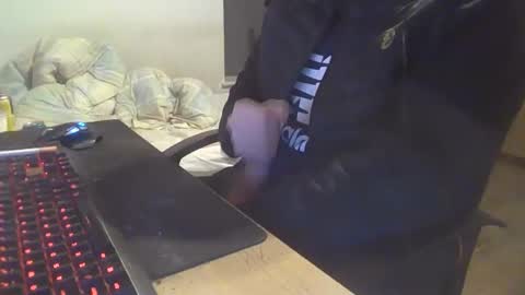 Snapshot of johnot1998 chatting on November 2025 01:07:02 AM johnot1998 online show from November 2025 01:07:02 AM