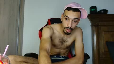 Snapshot of jokerharle1 chatting on September 2025 03:50:02 PM ALICEARABIAN online show from September 2025 03:50:02 PM