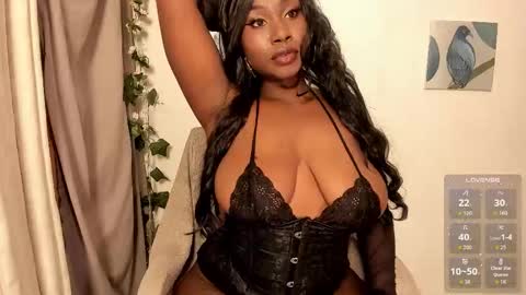 Snapshot of jolene_e chatting on October 2025 05:00:02 AM Clara online show from October 2025 05:00:02 AM