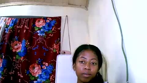 joliekah27 online show from January 2025 10:12:01 PM
