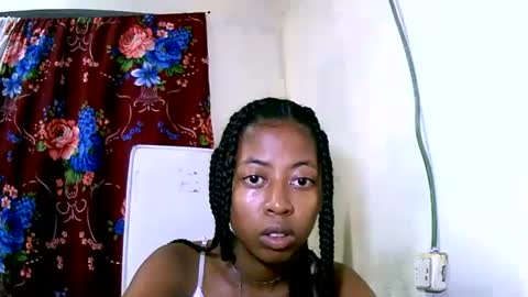 joliekah27 online show from January 2025 11:43:01 PM