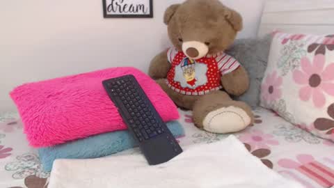 Snapshot of joliet_ chatting on January 2025 01:32:01 AM Joliet online show from January 2025 01:32:01 AM