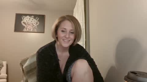 Jolie online show from February 2025 02:44:02 AM